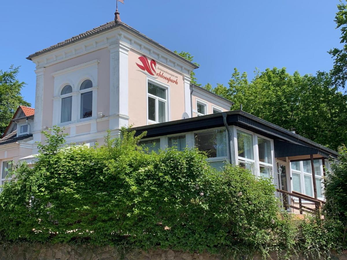 Am Schlosspark - App Ostsee-Perle Apartment Gluecksburg Exterior photo
